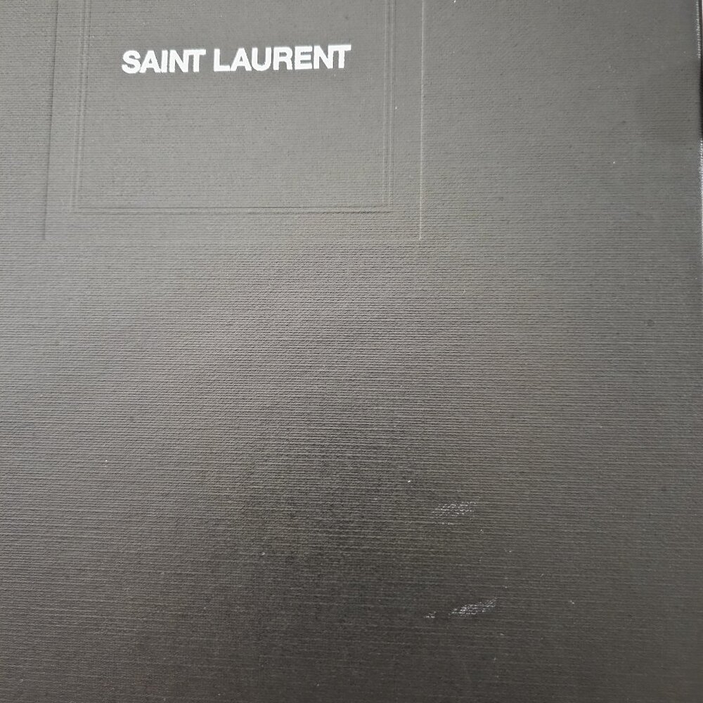 Saint Laurent Brand pouch purse in black with gold label - Picture 14 of 14